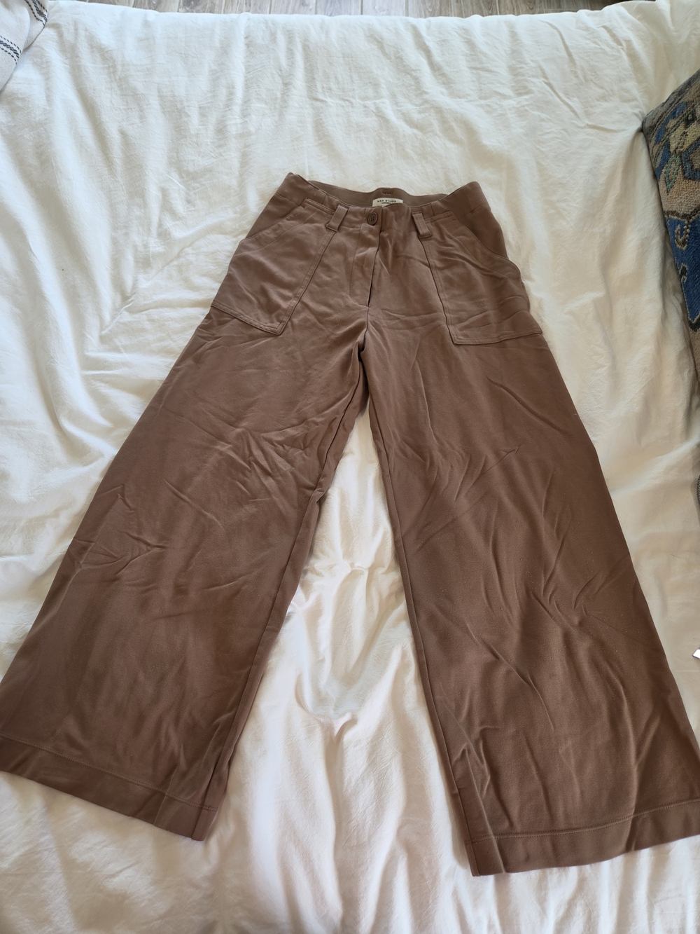 Max Studio Women's Wide-Leg Cropped Pants in Brown